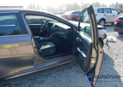 2024 Toyota Camry Se Night Shade/Se из США, поврежденный, VIN 4T1G31AK2RU063646